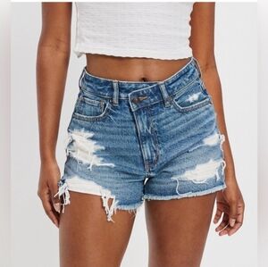 🤙Sold🩷AE Strigid Denim Mom Short